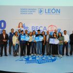 BECAS JONATHAN (3)