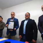 CERTIFICADO (6)