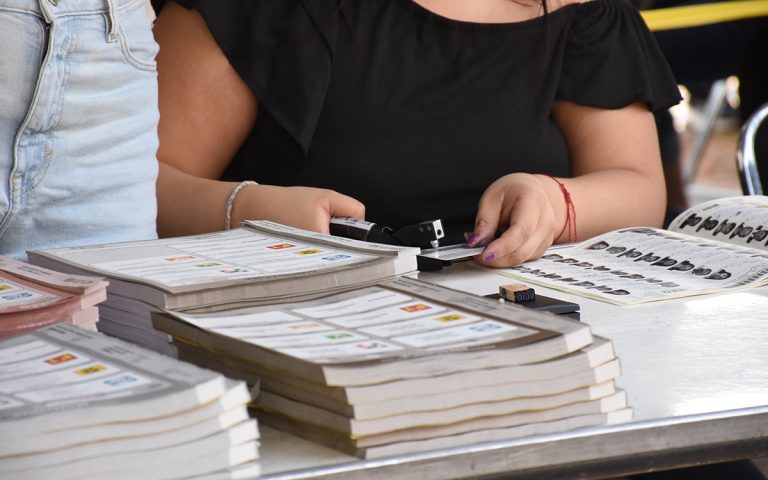Cuestionan eliminación de plurinominales sin acuerdo