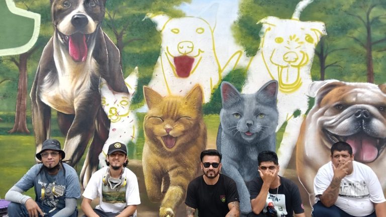 Honran con arte urbano a las mascotas