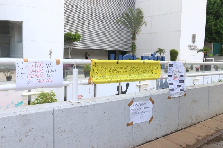 Sufren robo de bicicletas estudiantes de la UG