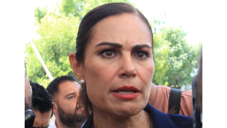Sostiene Ale a director de Desarrollo Social