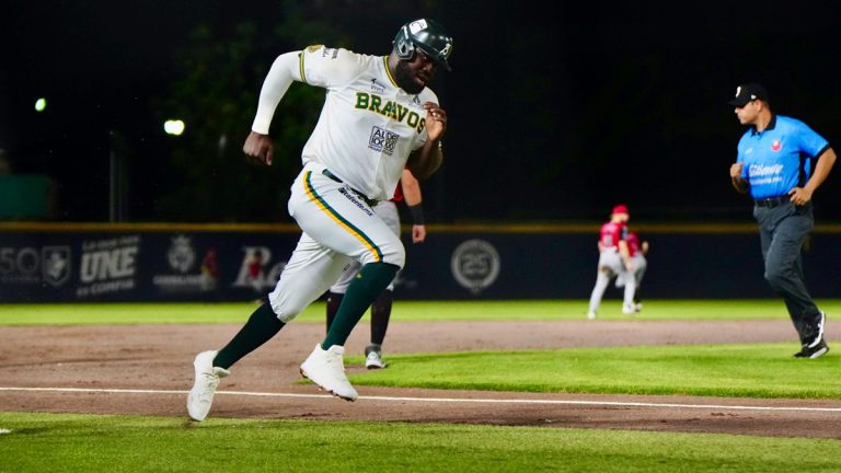 LMB castiga dos juegos a ‘El Oso’