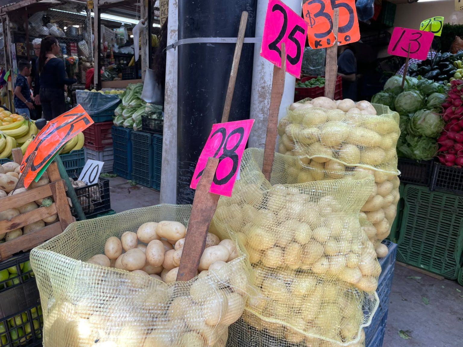 papa-lechuga-y-jitomate-bajan-de-precio