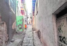 Se organizan contra robos en callejones